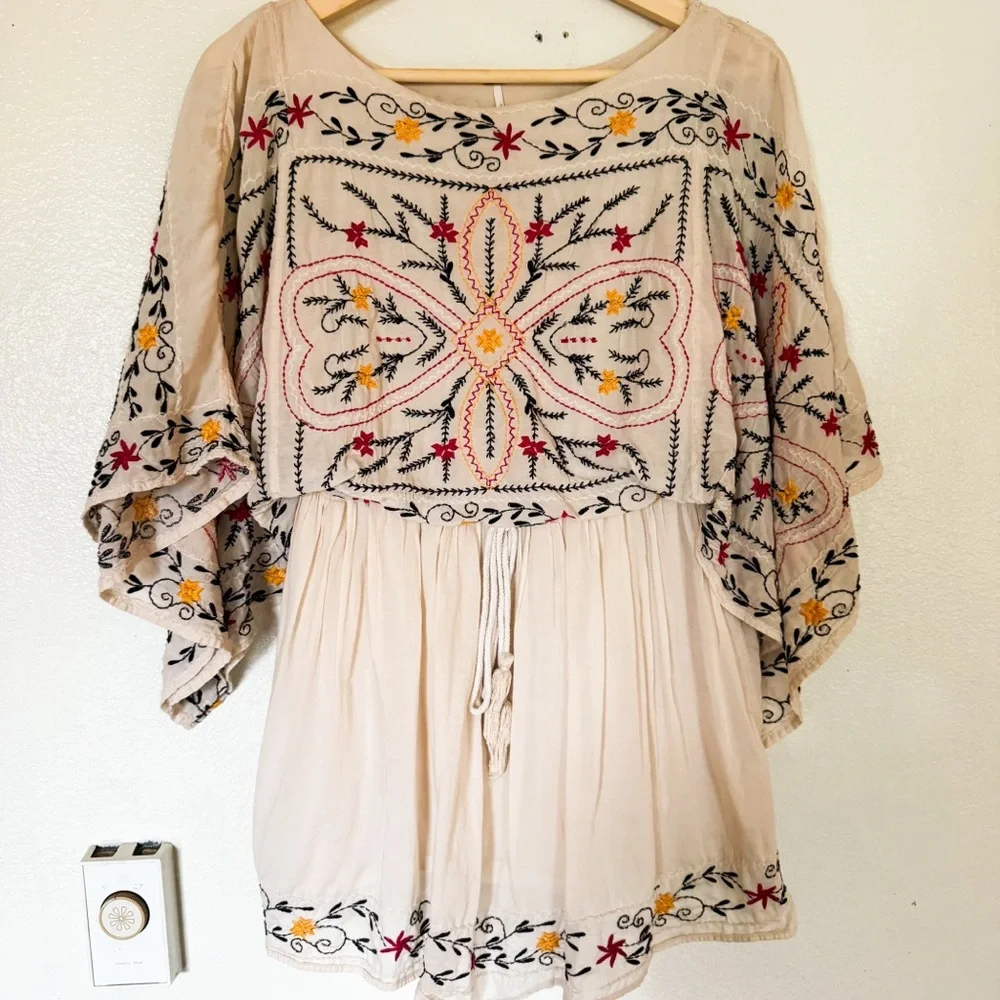 Free People Frida Embroidered Boho Mini Dress Cream XS Festival Peasant - Picture 3 of 13